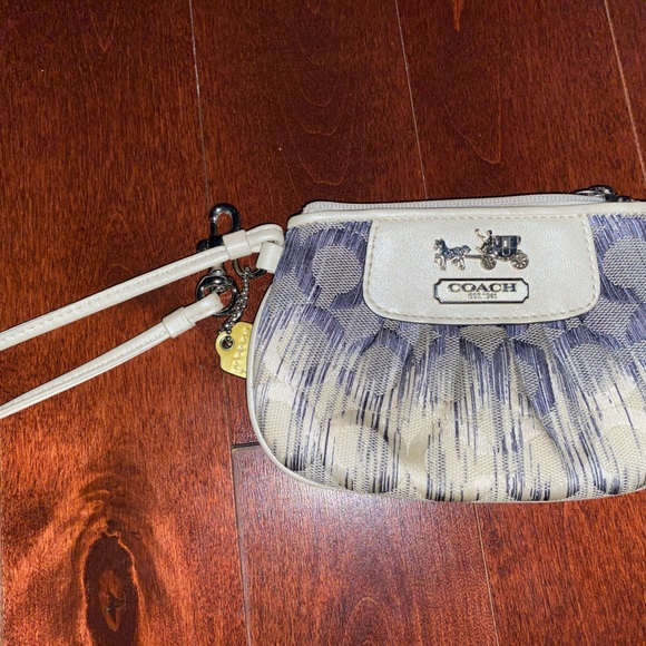 Coach Wristlet! - Picture 2 of 3